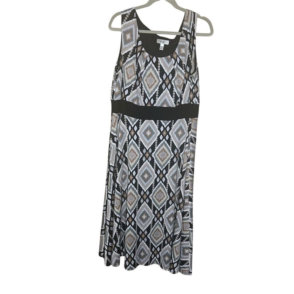 Dress Barn Women's Plus Size 16 Geometric Print mid Length Dress